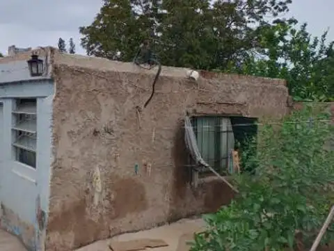 Edificio Comercial - Locales - Casa - Córdoba