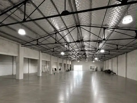 Galpon en Alquiler en Centro  - Zárate, $ 7.000.000