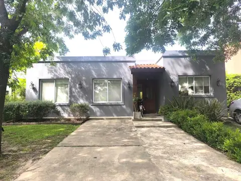 Casa en Venta en La Comarca, USD 330.000