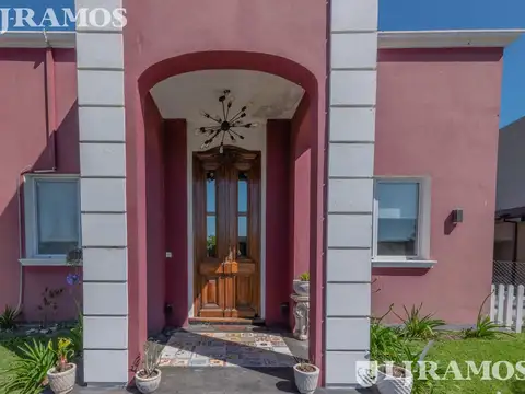 VENTA en  San Sebastián, área 12 MB