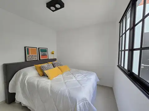 Depto Tipo Casa en Venta 50 años
