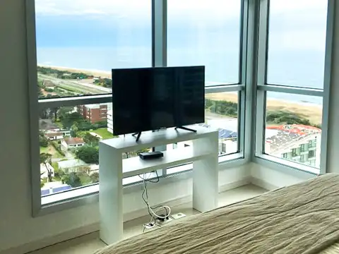 Departamento en Venta en Playa Brava, USD 680.000