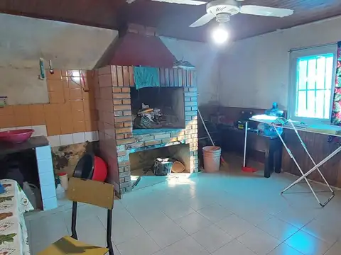 CHACRA EN MUY BUEN ESTADO (tranquilidad y seguridad)