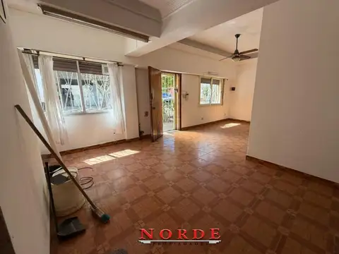 Depto Tipo Casa en Venta en Mataderos, USD 128.000