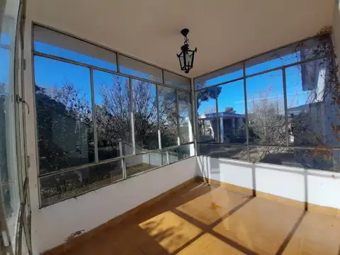 Casa 2 ambientes con 1 baño