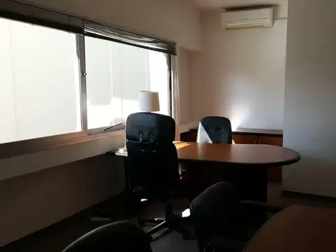 Oficina en Venta al Norte
