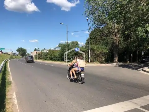 Terreno en Venta en Pilar Centro, USD 500.000