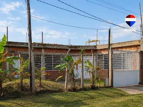 CASA VENTA ESQUINA CERRILLOS DUEÑO FINANCIA 270 m2