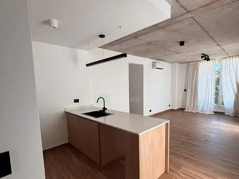 Departamento en Alquiler Temporal con 1 cochera