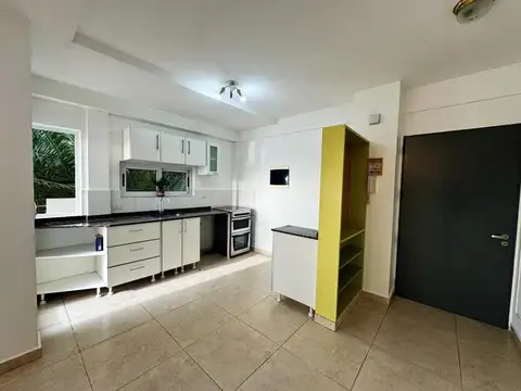 Departamento en Alquiler en San Fernando Vias  /  Centro, $ 950.000