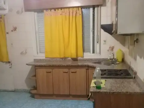 Depto Tipo Casa en Venta en Ezpeleta Este, USD 70.000