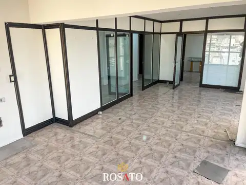 Oficina en Venta 22 años