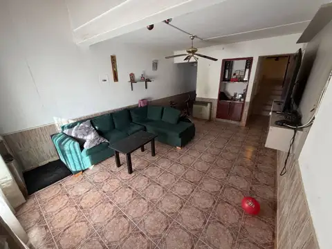 VENTA CASA CIPOLETTI 3 DORMITORIOS, B. VILLARINO