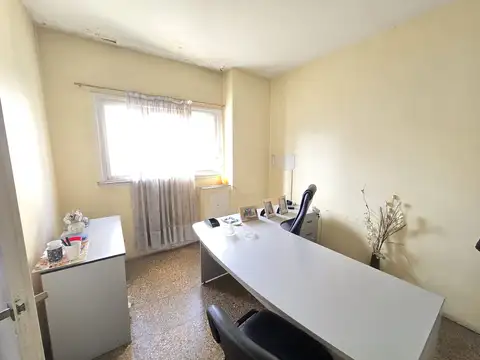 OFICINA EN VENTA EN VALENTIN ALSINA