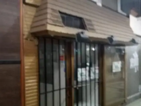 Venta  -  2º local en Galería Boyacá - Con renta