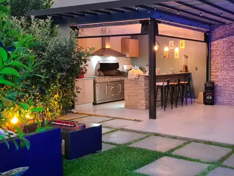 Casa en Venta al Este