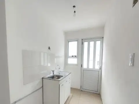 Depto Tipo Casa en Venta en Villa Primera, USD 48.000