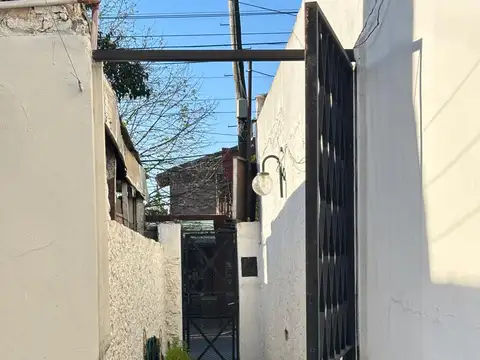 Departamento interno dos amb. con patio