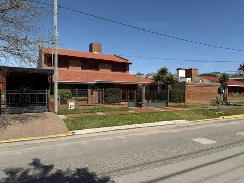 Casa en Venta en Pilar, USD 320.000