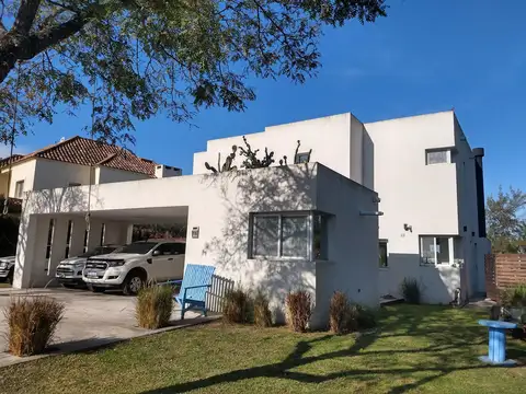 Casa en Venta en San Isidro Labrador, USD 660.000