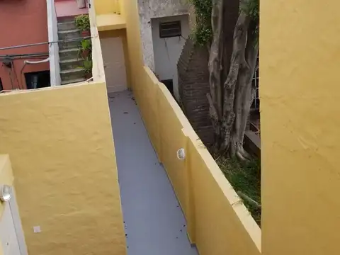 Depto Tipo Casa en Venta de 3 ambientes