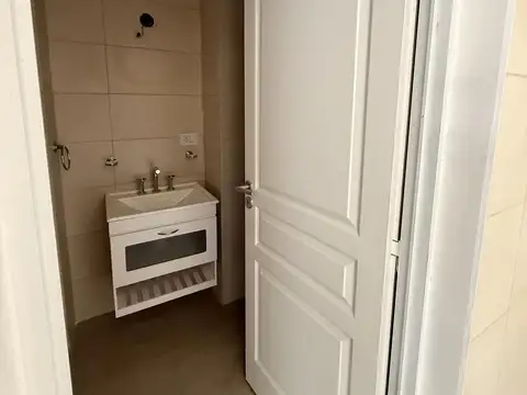 Departamento en Alquiler en San Nicolas De Los Arroyos, $ 450.000