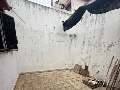 Depto Tipo Casa 4 ambientes con 1 baño