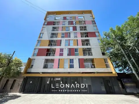 Departamento céntrico con cochera en venta en Escobar - ID 3627