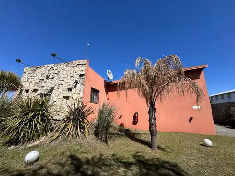 Calle de los Sueños 100