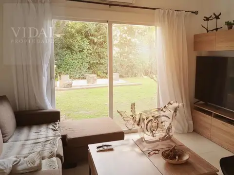 Casa en Venta con 4 cocheras