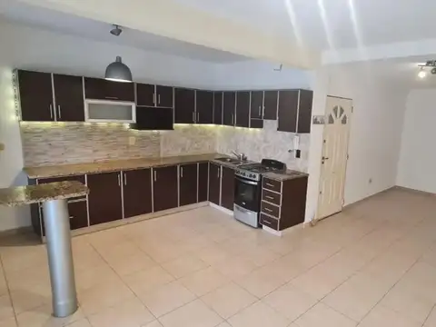 Depto Tipo Casa en Venta de 2 ambientes