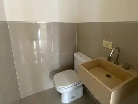 Departamento 3 ambientes con 2 baños