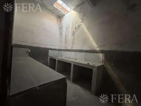 Local en Venta 43 años