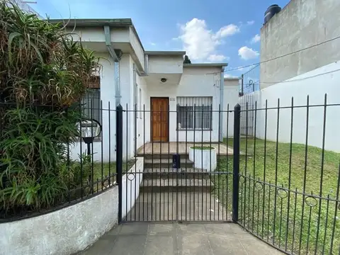 CASA EN ALQUILER