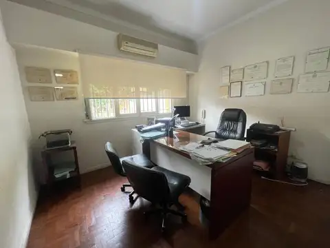Alquiler de oficina o consultorio amueblado 4 ambientes
