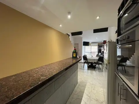 Departamento en Venta en Valentín Alsina, USD 83.000
