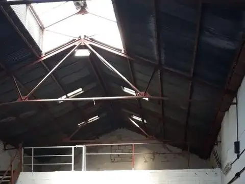 CABALLITO - Galpón comercial