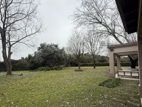 Casa en Venta con 1 cochera
