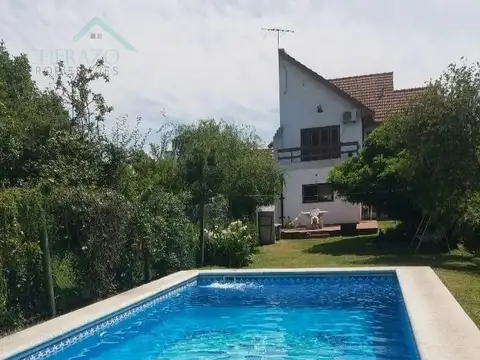 Casa 4 ambientes con 1 baño