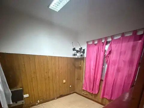 Venta Galpón 9,57 mts x 30 mts en Loma Hermosa!