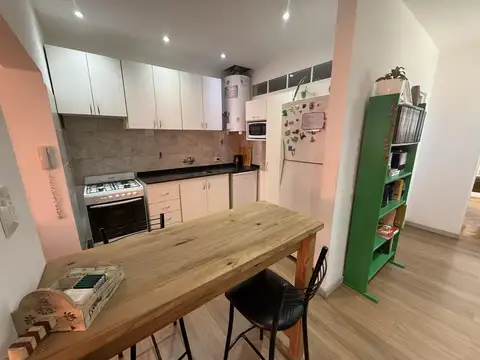 Depto Tipo Casa en Venta en Floresta, USD 200.000