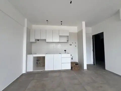 VENTA DEPTO 2 AMB CON BALCON Y SUM - CASEROS