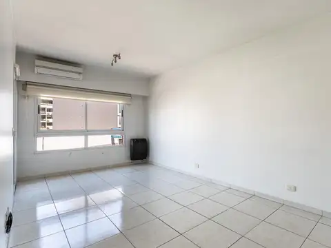 Av. Balbín 3500, Piso 4