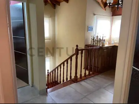 Alsina 4100, Piso 0