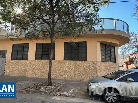 Galpón 150 mts, 2 baños en ALQUILER! MUNRO