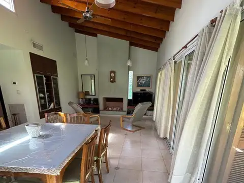 Casa en Venta en City Bell, USD 280.000