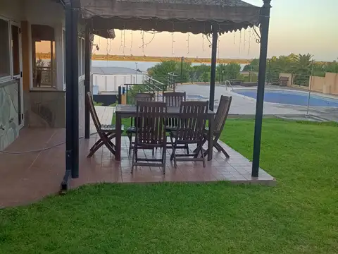 Casa en Venta al Oeste
