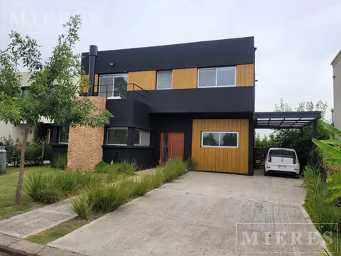Casa en venta en Vila Marina I - Lote Interno - Villanueva.