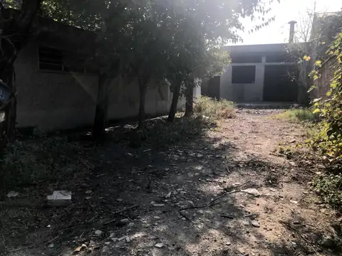 Bustamante N° 1755 e/ Frias