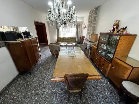 Casa en Venta en Versalles, USD 280.000